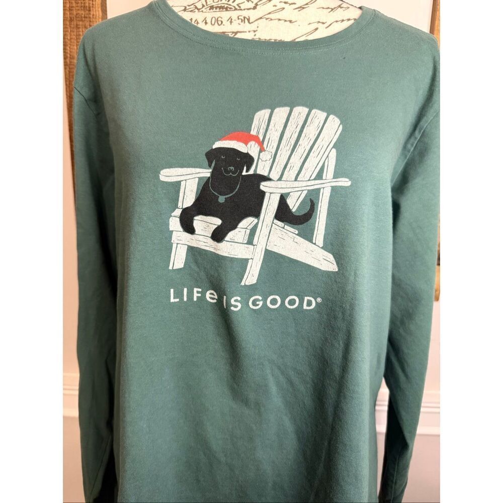 Life Is Good Women's Black Dog Lab Santa Hat Graphic Crusher Tee Sage Green Xl View 2